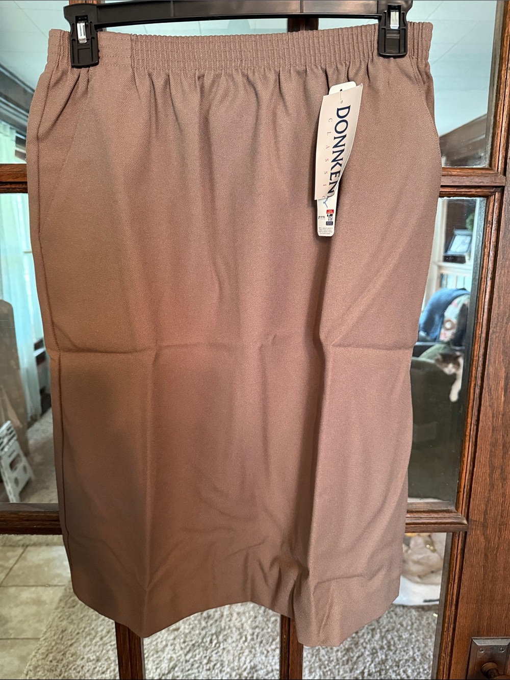 Donnkenny Classics Taupe Elastic Waist Pencil Skirt Size 16 NWT 816-9201